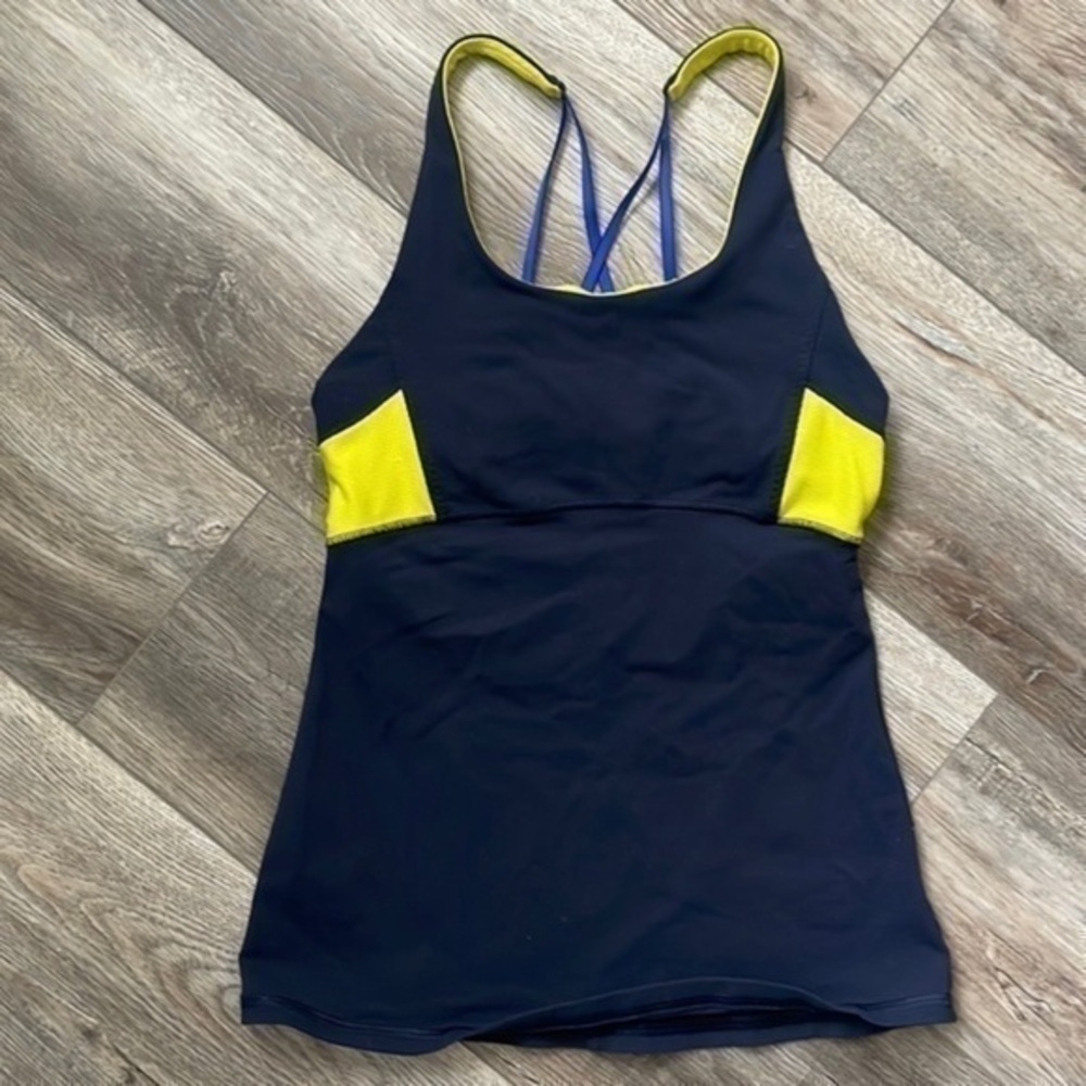 Athleta top Navy Lime green cross body tank XS